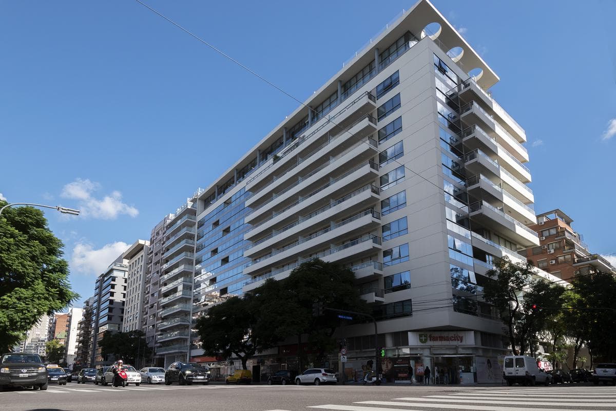 LIBERATEUR Alquiler Oficina 145m2 Cochera Piso alto Libertador y Sucre Belgrano - 1