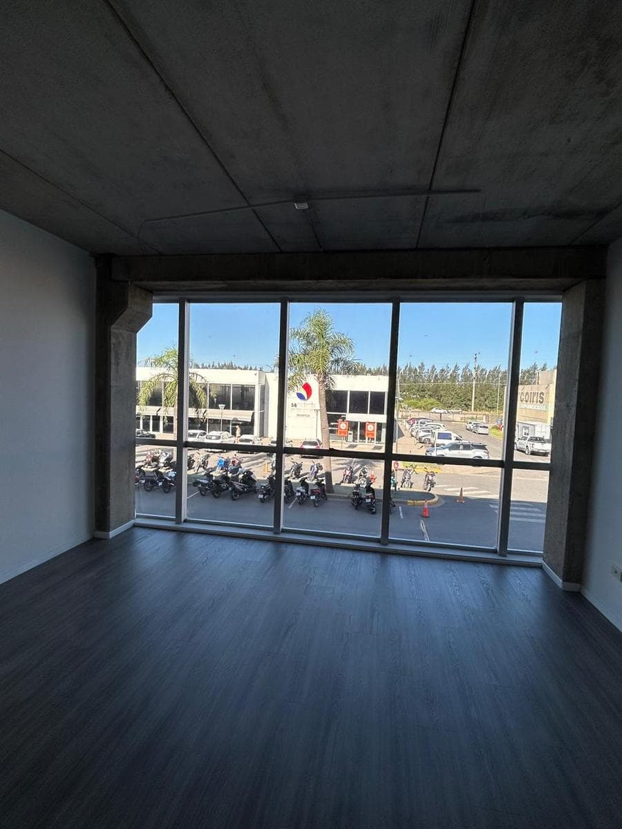 Oficina en Fisherton - 1