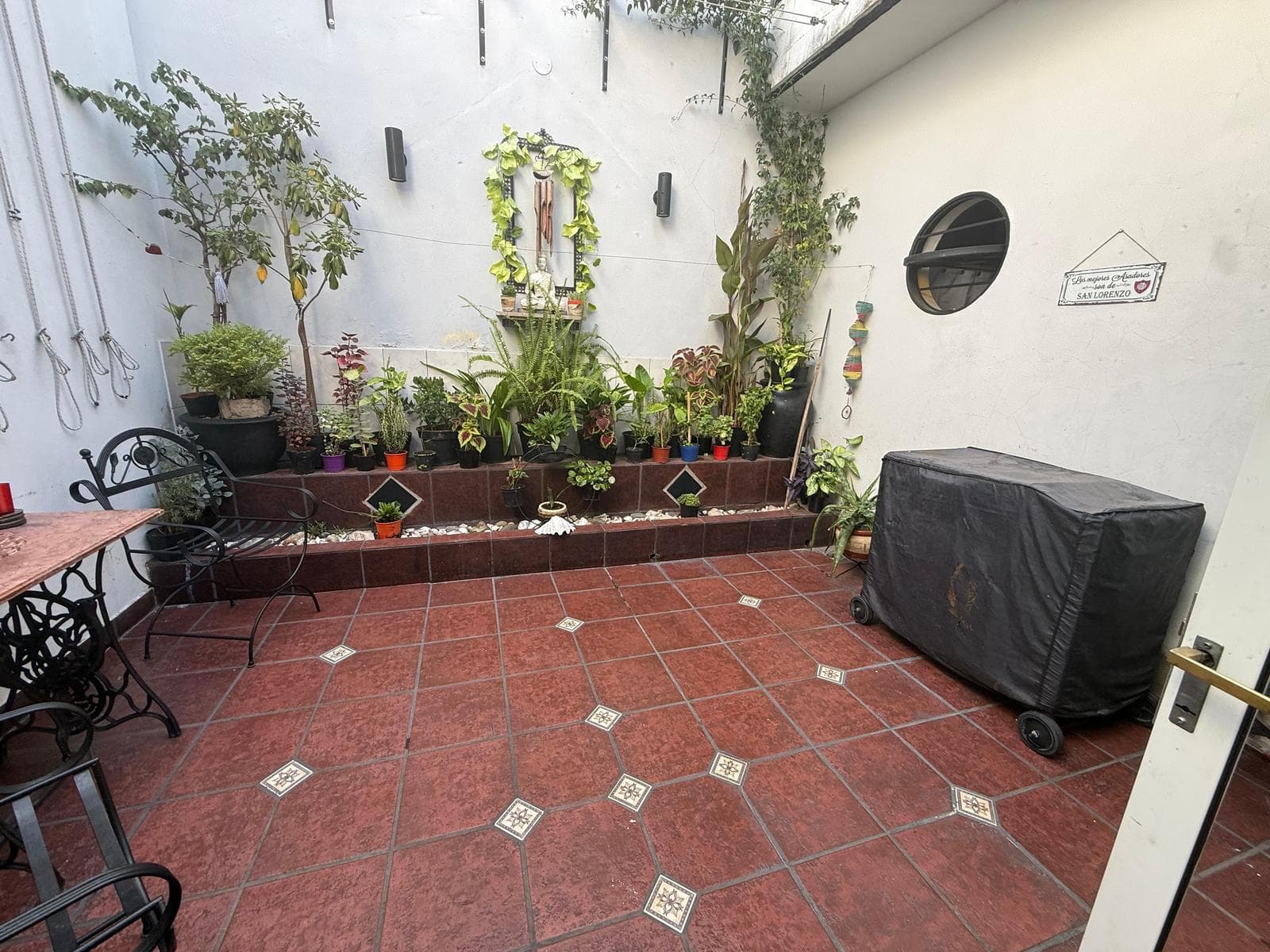 Casa en Venta 5 Ambientes en Monte Castro, CABA - 1