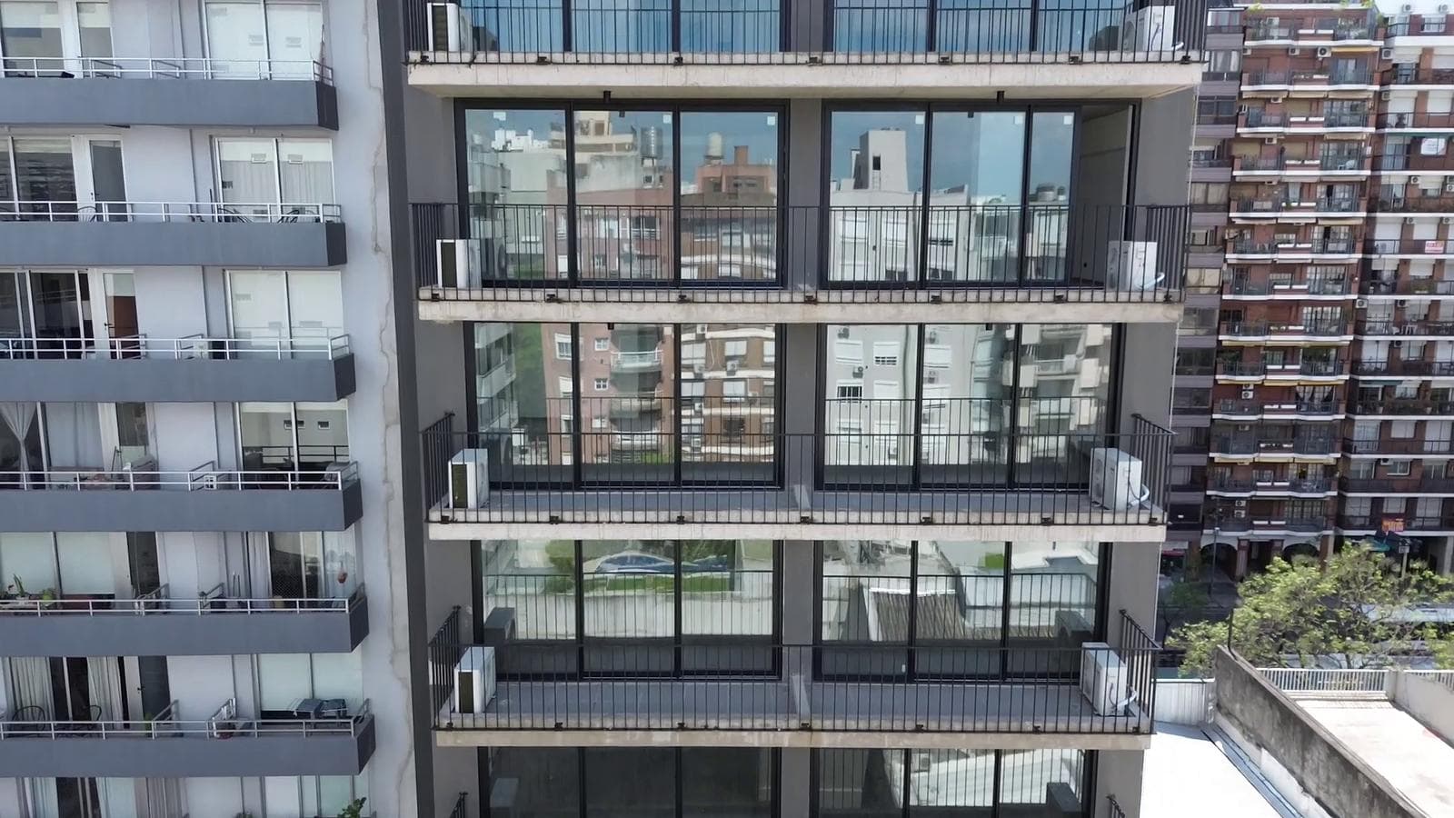 Venta Oficina en Núñez – Excelente Ubicación sobre Avenida Cabildo | Edificio con Amenities - 1