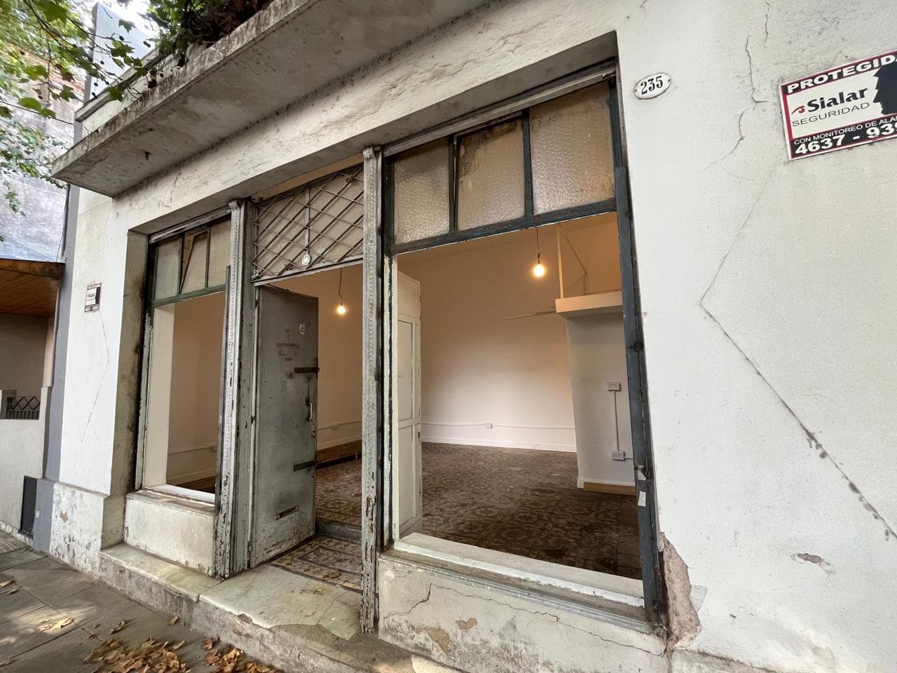 LOCAL en ALQUILER - Chacarita - Girardot al 200 - 1