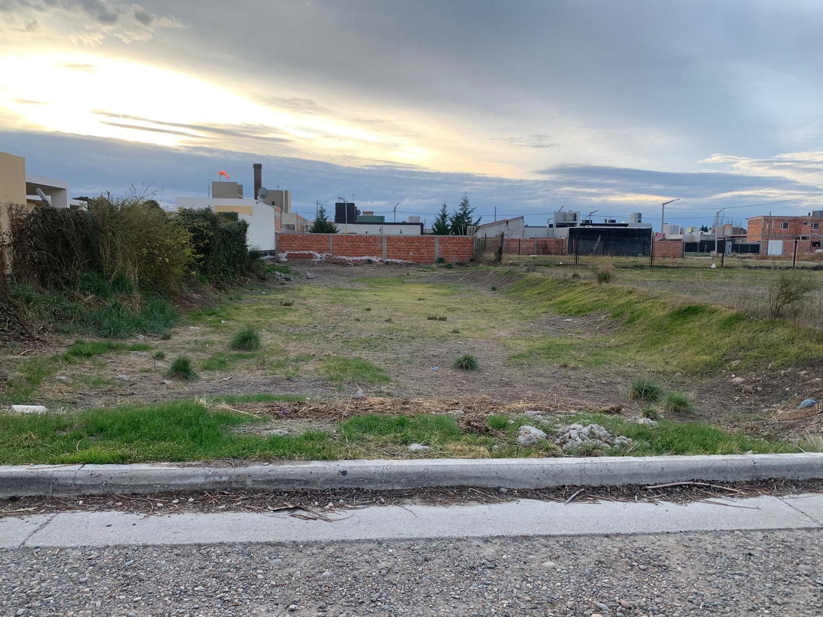 Terreno en Trelew - 1