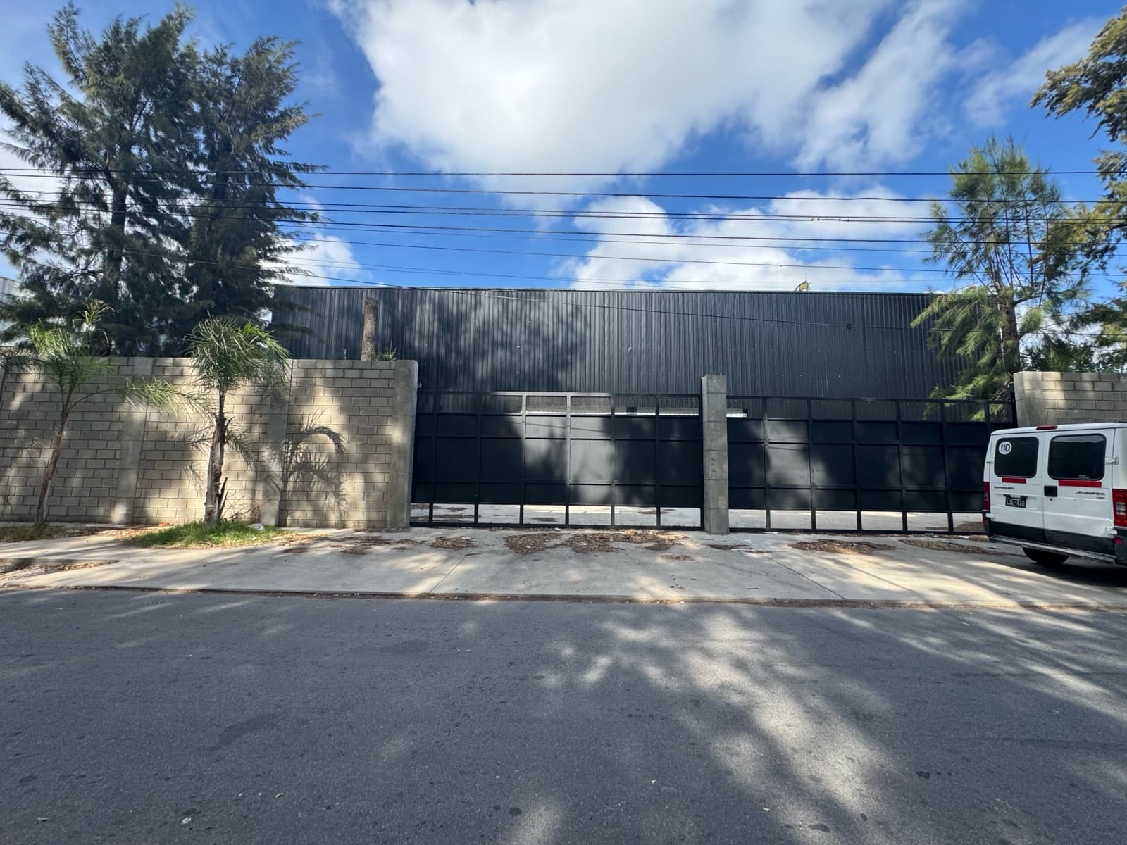 Galpón en Benavidez - 1