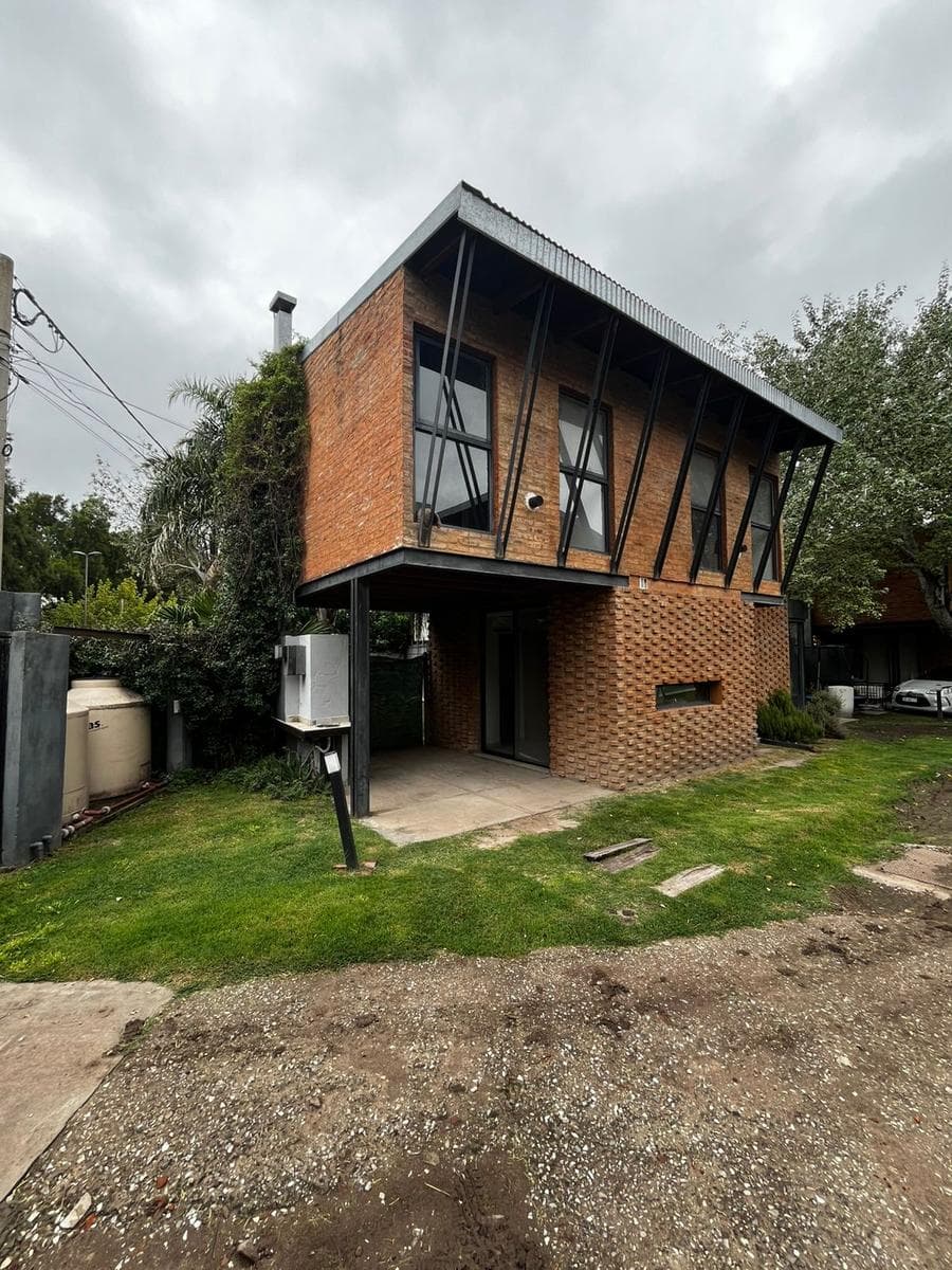 Casa en Fisherton - 1