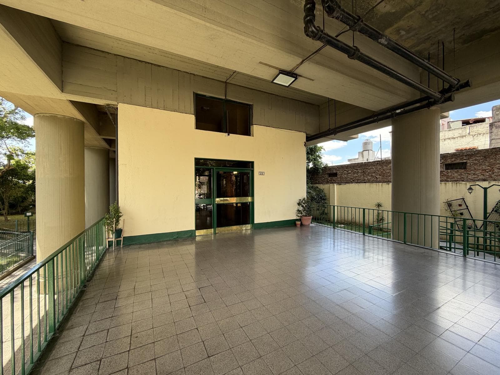 VENTA - DPTO - 3 AMBIENTES - APTO CRÉDITO - 2 CUADRAS DE AV. MITRE – AVELLANEDA - 1