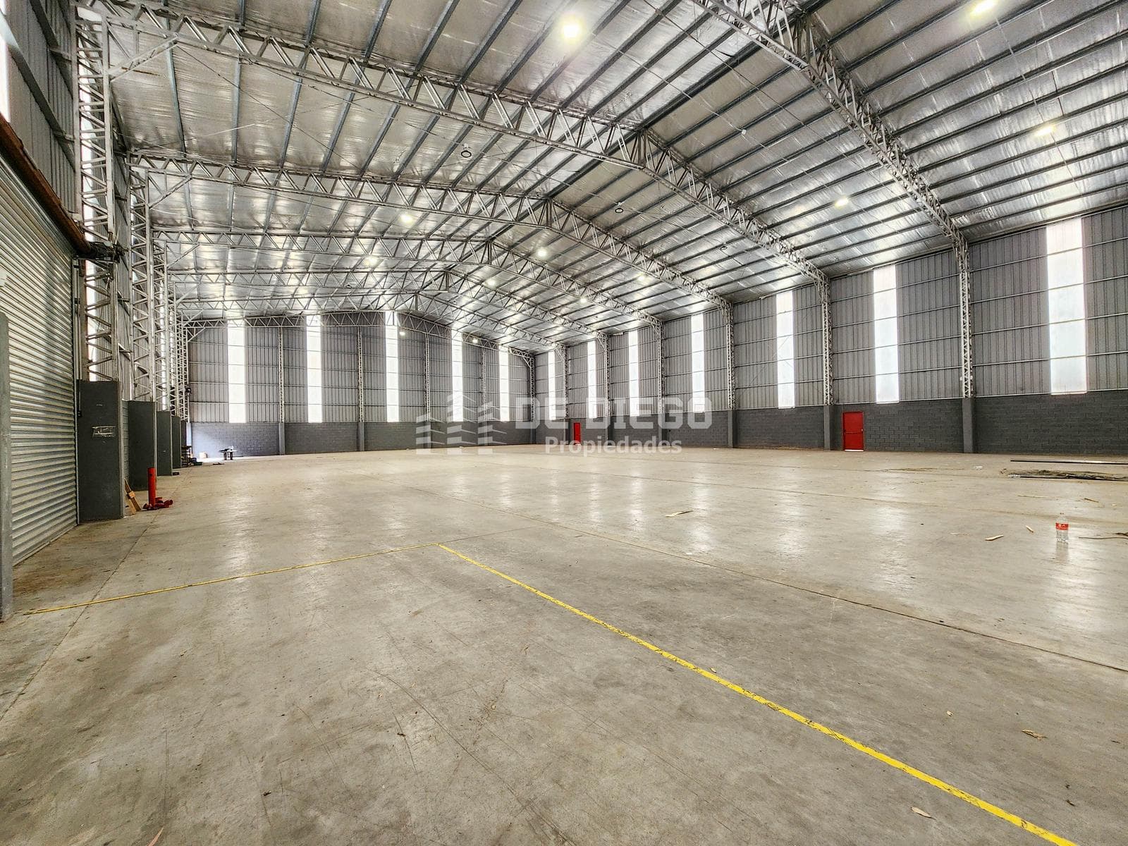 Depósito en Alquiler 6000 m2 en Canning Parque industrial con seguridad , Ezeiza, GBA Sur - 1