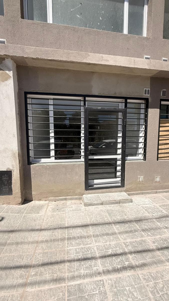 Oficina y/o Monoambiente - 1