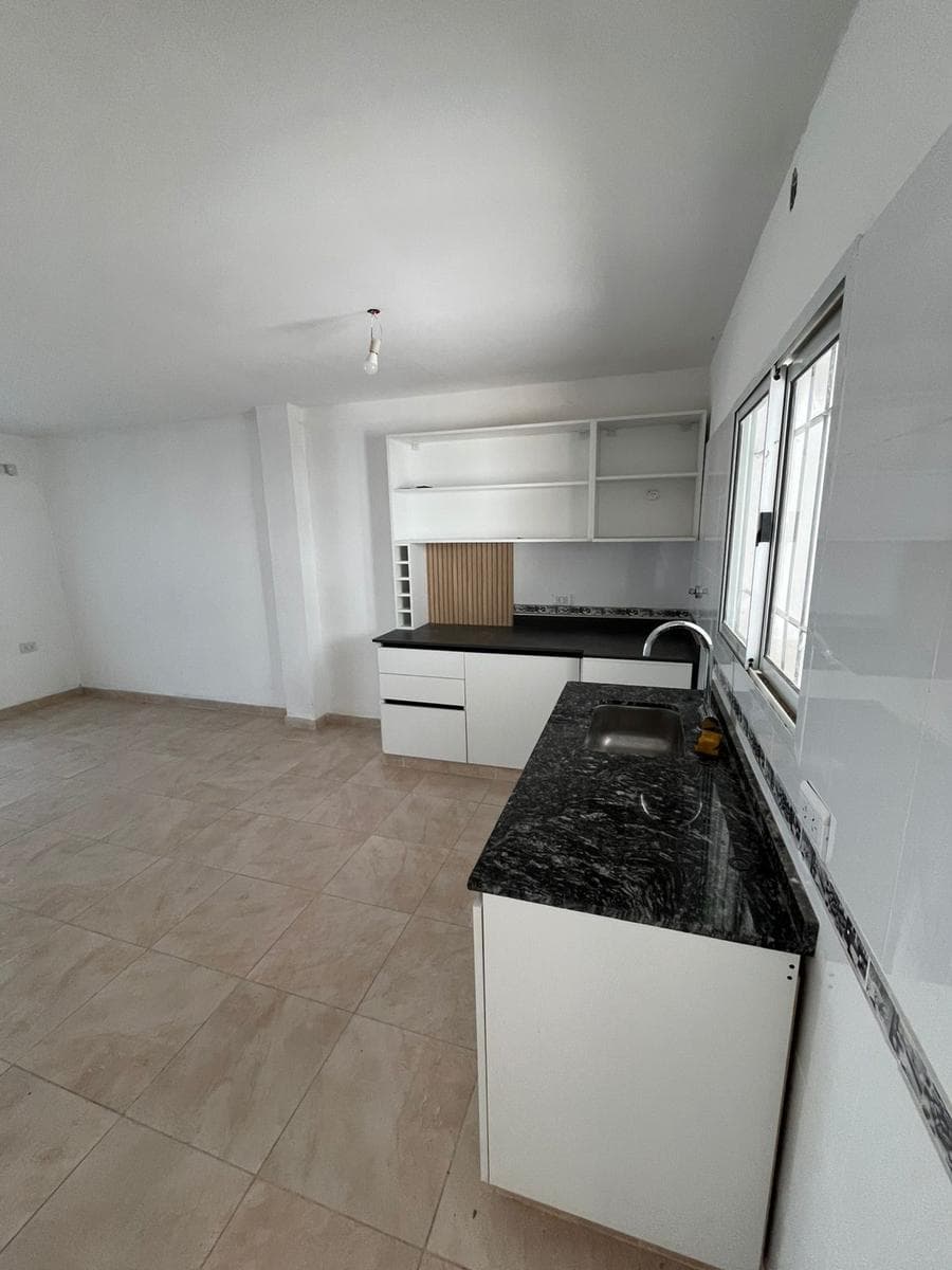 Casa en venta a estrenar - 1