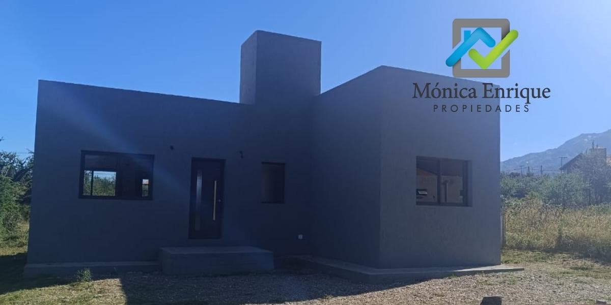 Vemta de Casa en Barranca Colorada a Estrenar - 1