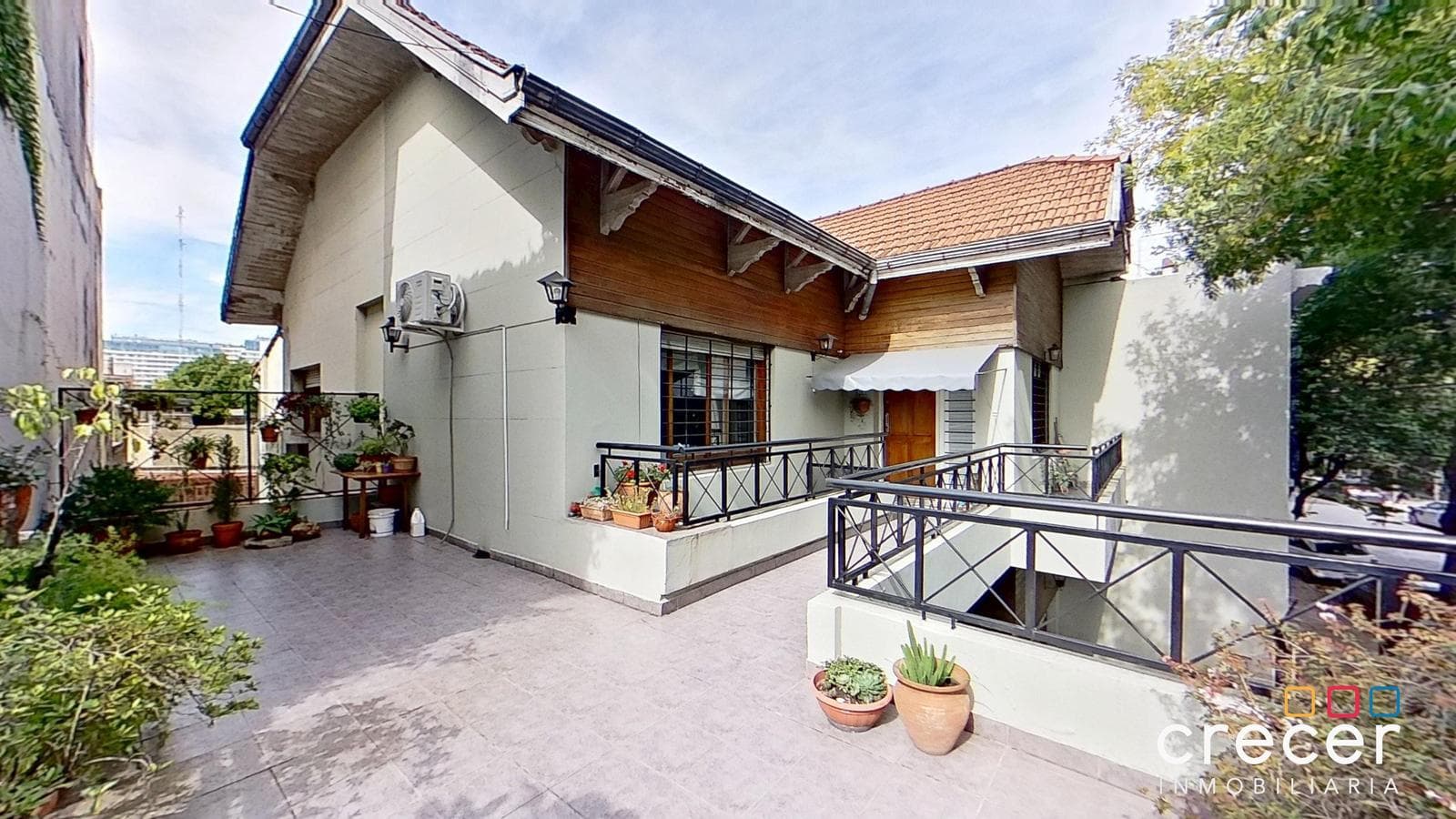 PH 4 ambientes con cochera dependencia y terraza propia sin expensas 177m2 totales Colegiales - 1