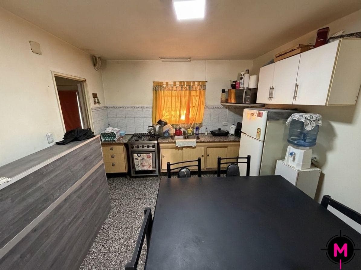 Casa 4 dormitorios - 1