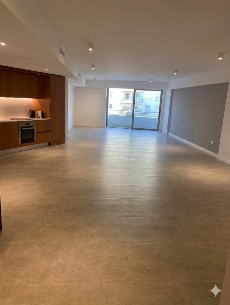 Alquiler Departamento apto profesional con cochera en Palacio Paz - 1