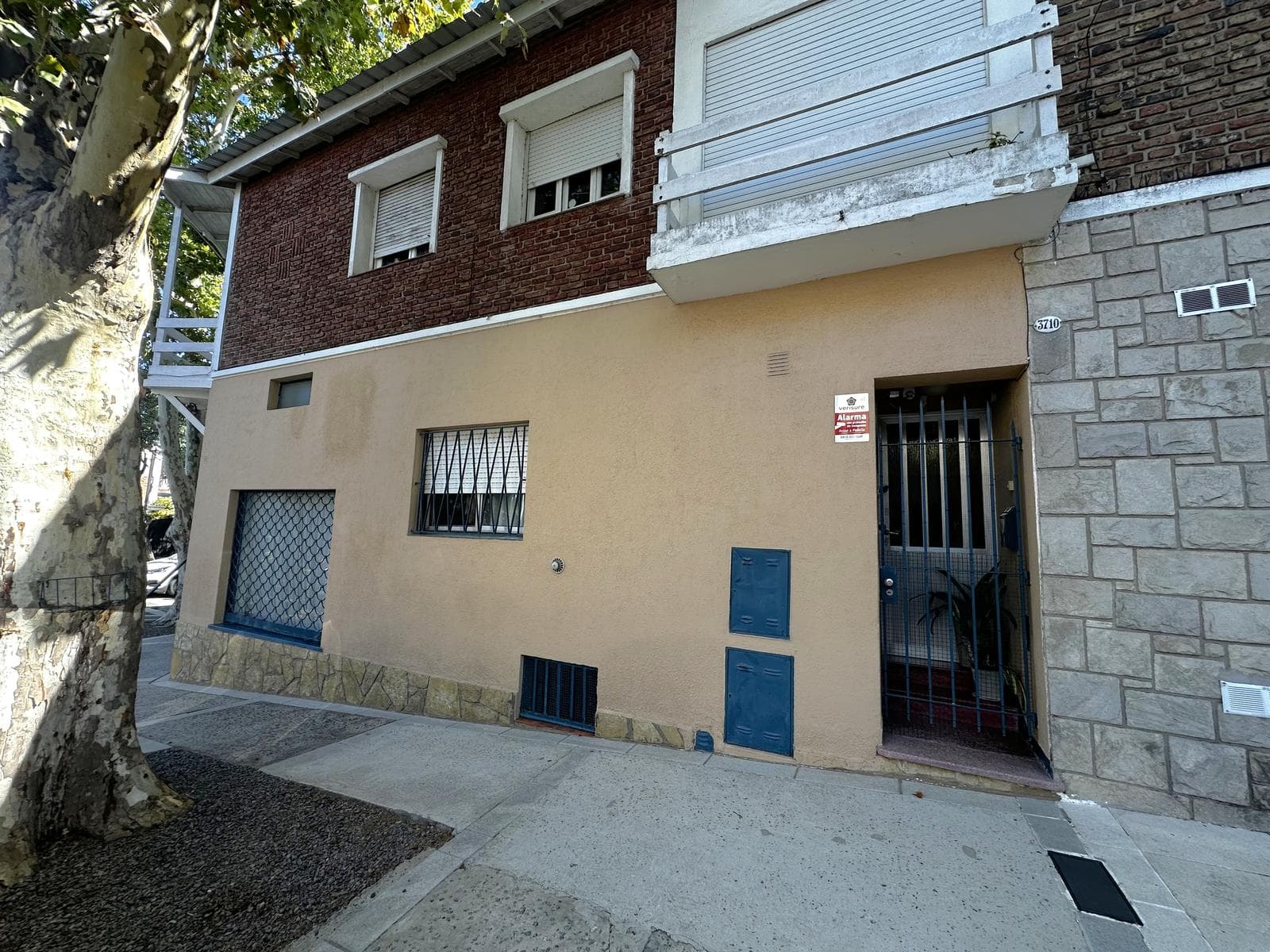 PH VENTA LA LUCILA 3 AMBIENTES LOCAL COCHERA - 1