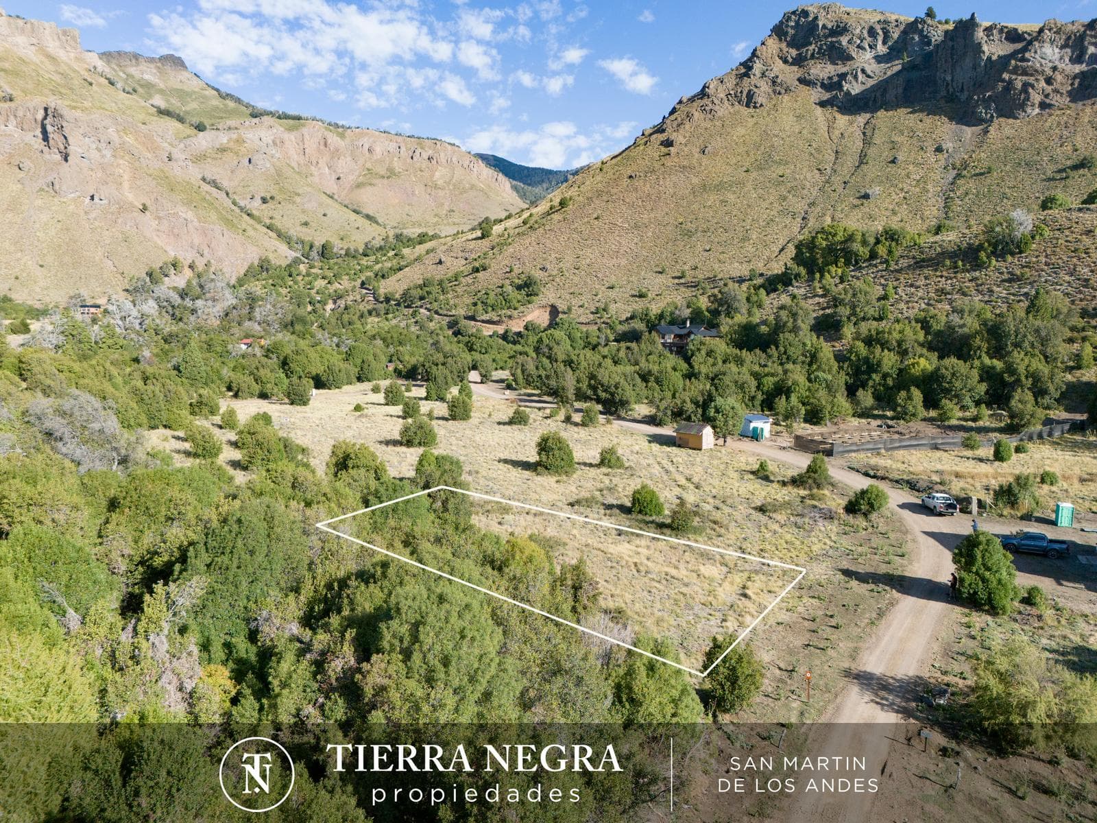 "Pueblo Chapelco" MUY BUEN lote en venta. - 1