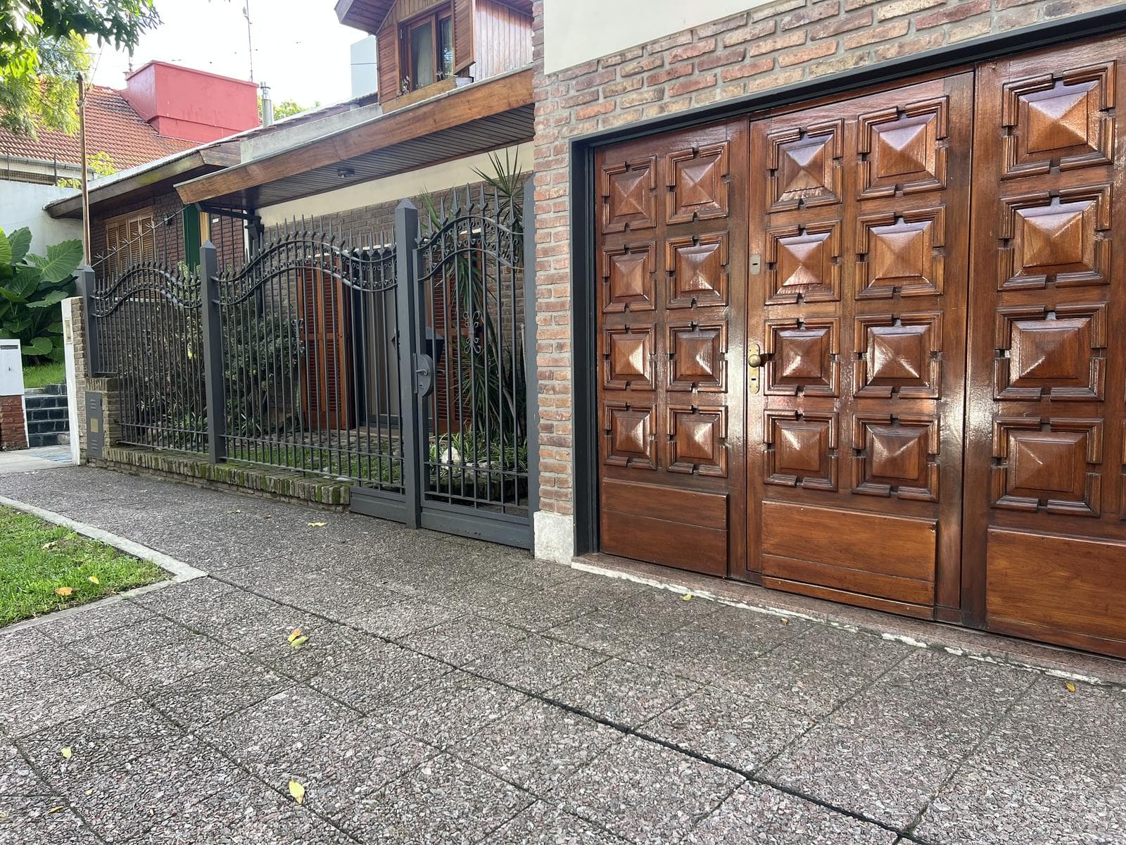 Casa en Florida 5 ambientes - en venta - 1