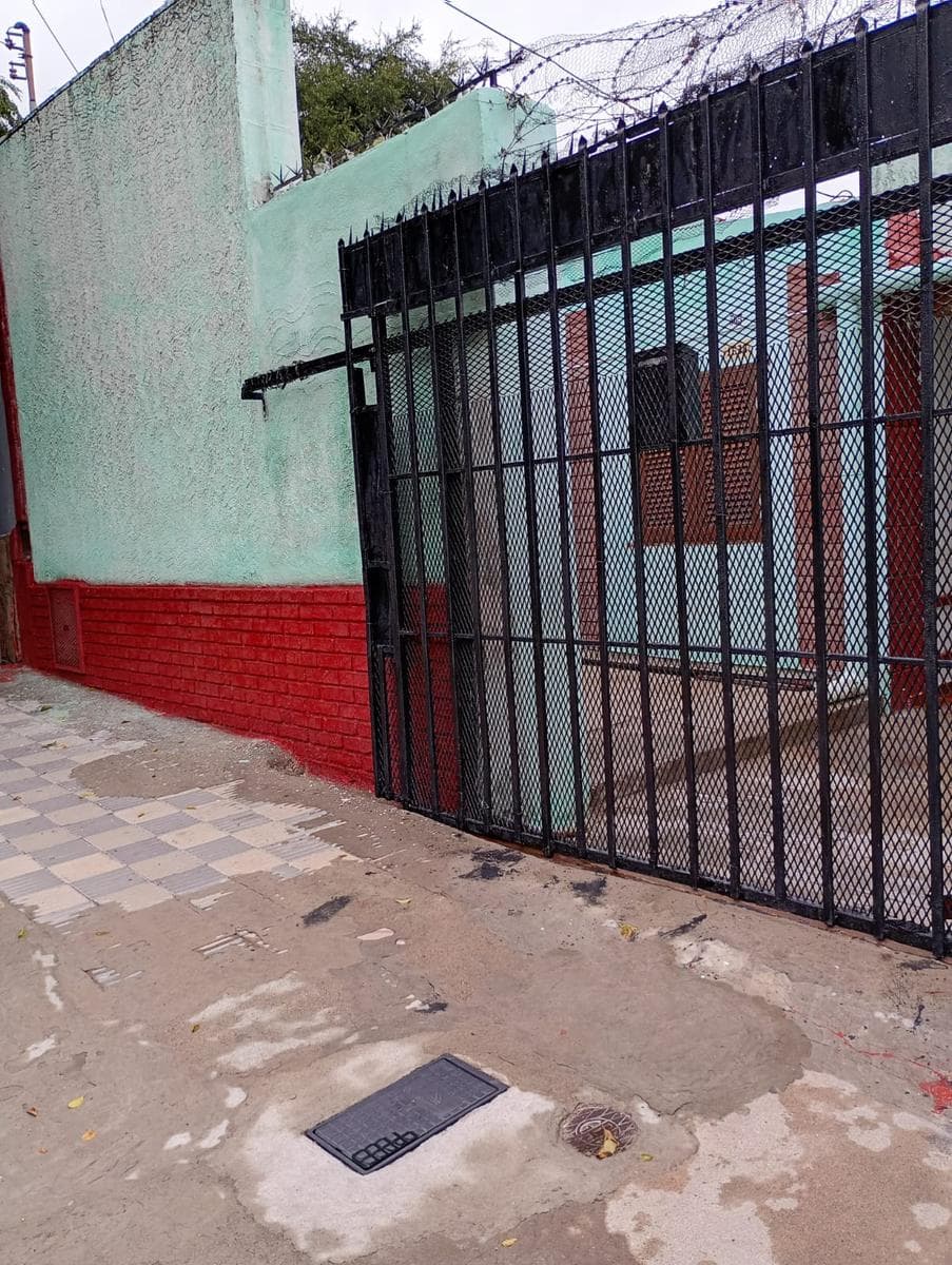 NUEVO INGRESO A LA VENTA CASA EN SAN VICENTE - 1