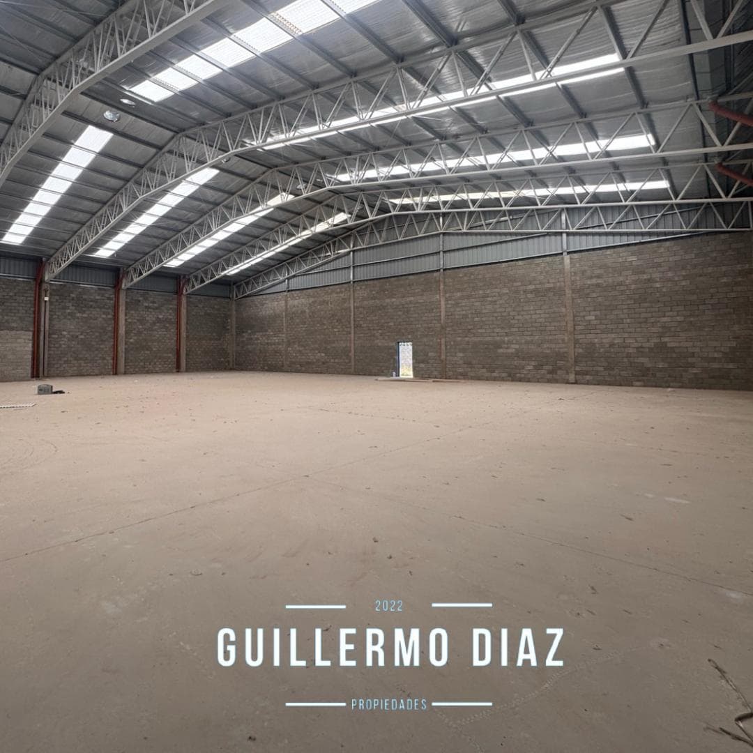 Nave Industrial en Francisco Alvarez - 1