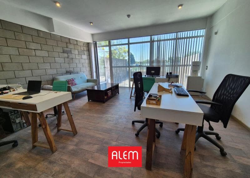 Oficina en venta en Canning - 1