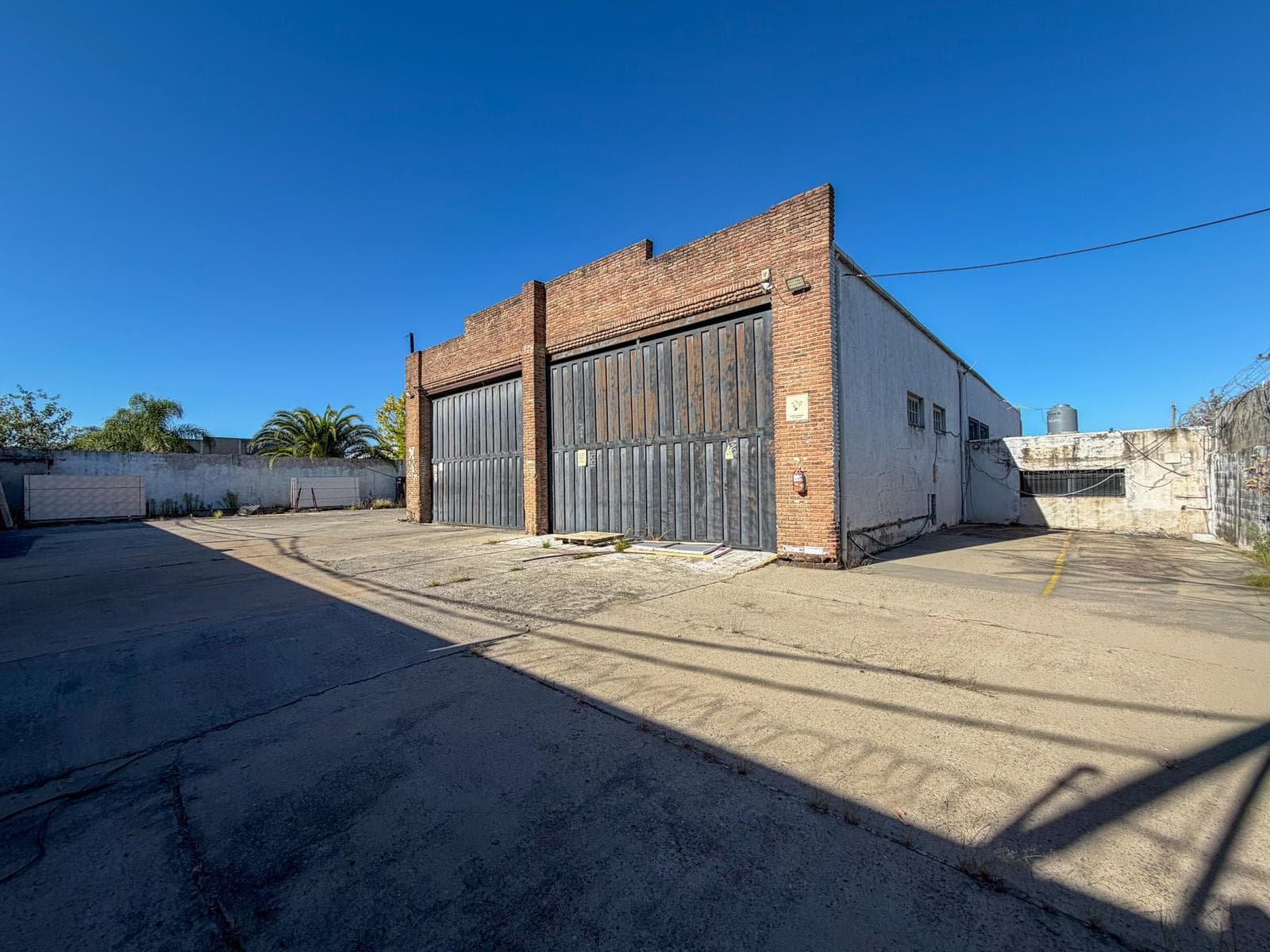 Depósito Galpón en alquiler en Don Torcuato a metros de Panamericana - 1