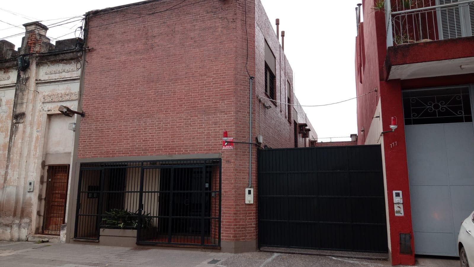 Local en Barrio Sur - 1