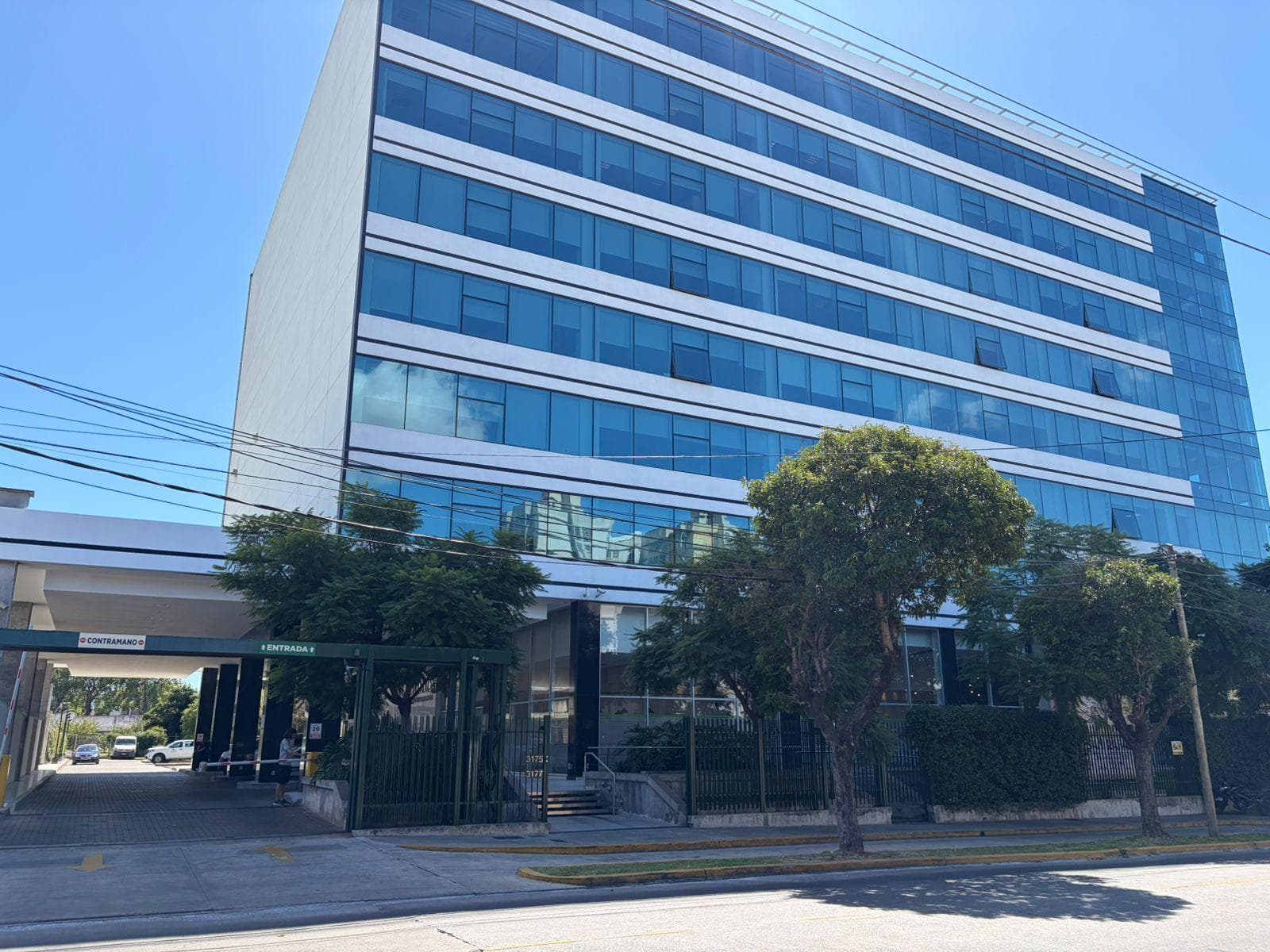 Alquiler de oficina en edificio NODUS 908M2 - Villa Martelli - 1