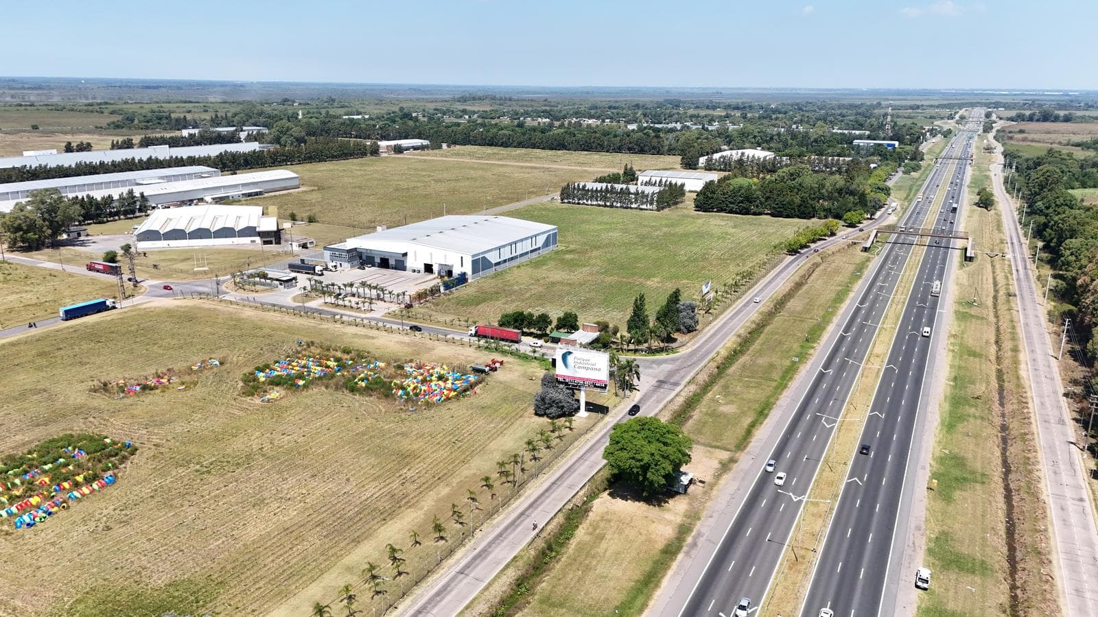 Lote Industrial de 8.845 m2 en Venta en Parque Industrial Campana - 1