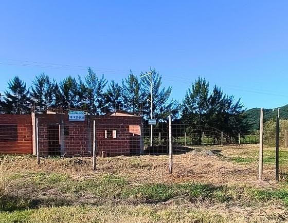 TERRENO ESQUINA EN VENTA EN LA SECUNDINA, CERRILLOS - 1