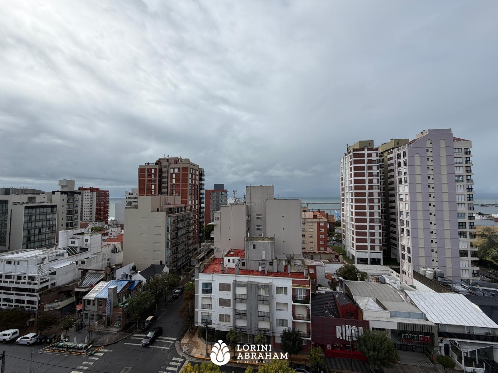 ALQUILER DEPARTAMENTO 2 AMBIENTES CON COCHERA ZONA ALEM - 1