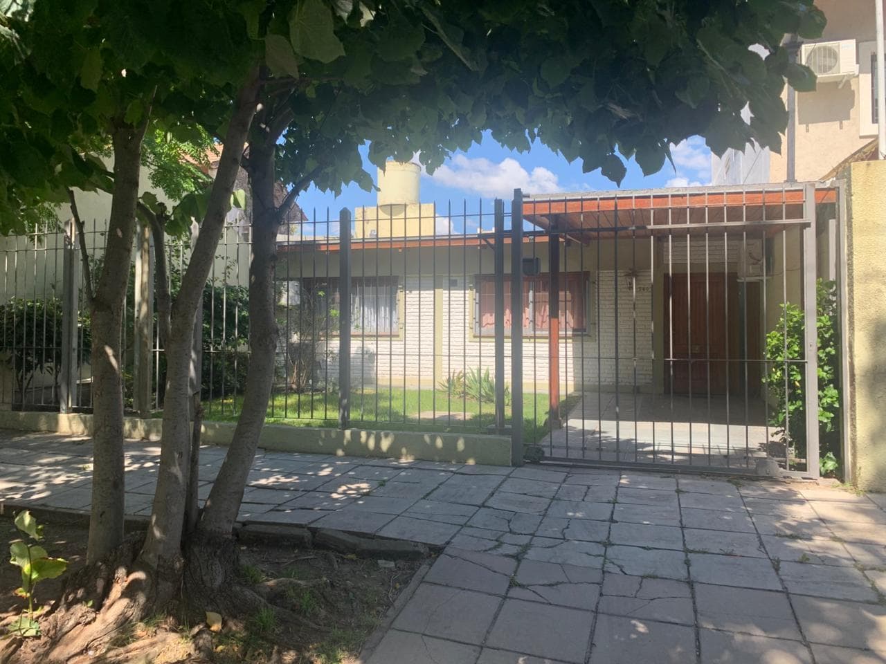 Casa en venta en San Mariano al 700, Turdera - 1