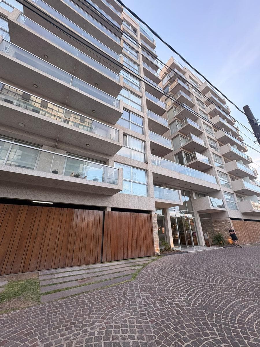 Cochera en Torres Durban Ituzaingo - subsuelo - 1