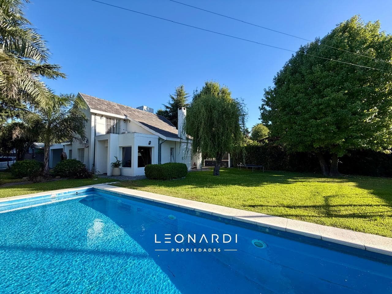 Casa con pileta en venta sobre RUTA 25, Escobar - ideal para uso comercial vivienda - ID 6004 - 1