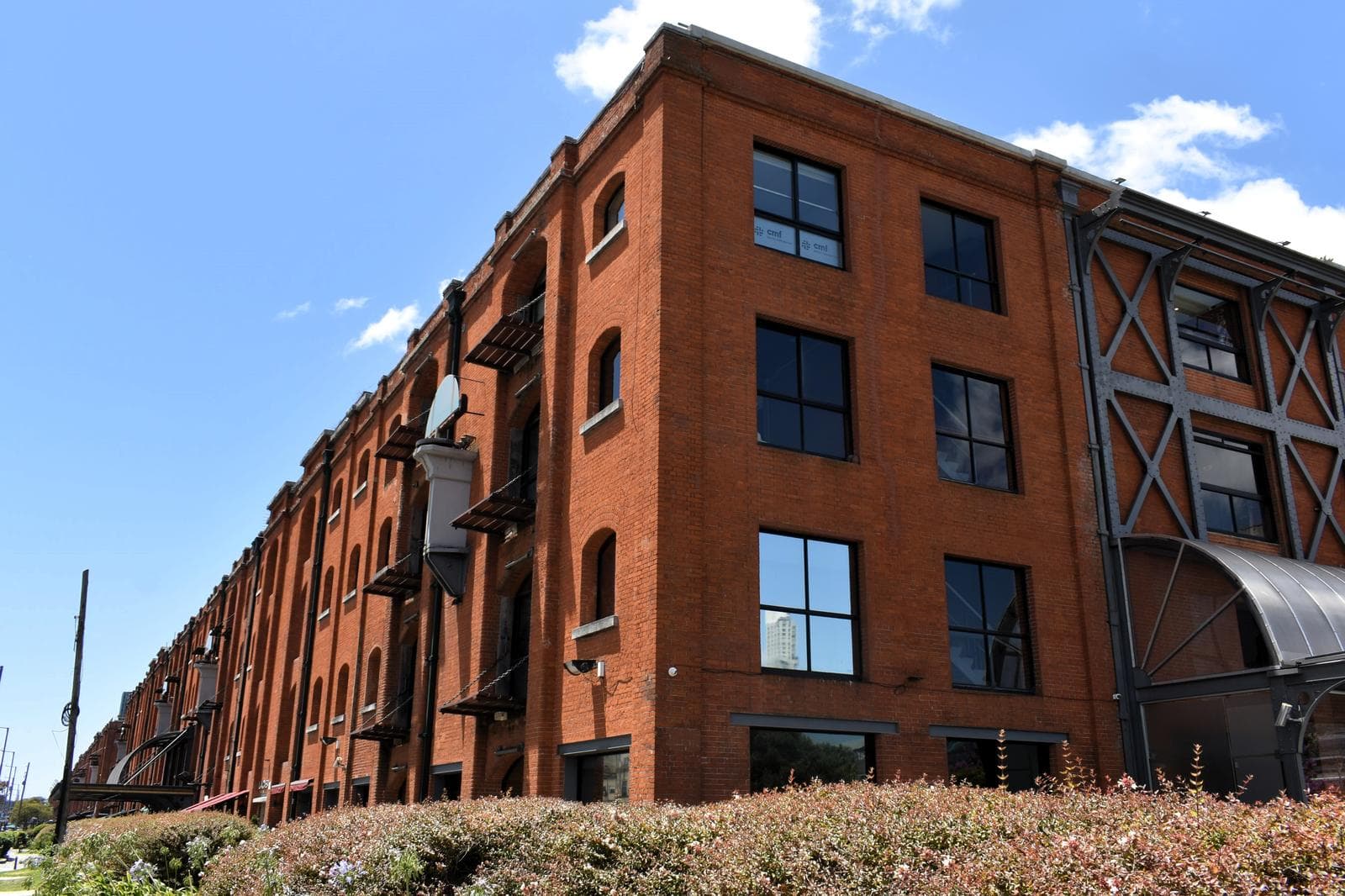 OFICINA EN ALQUILER - DIQUE PUERTO MADERO - EDIFICIO CITYP PORT - 1