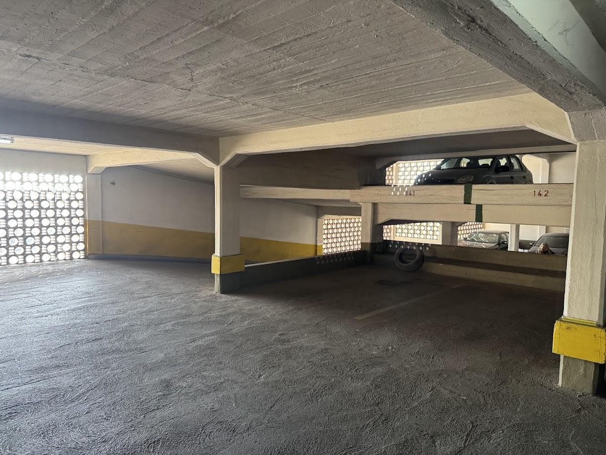 Cochera en Mendoza - 1