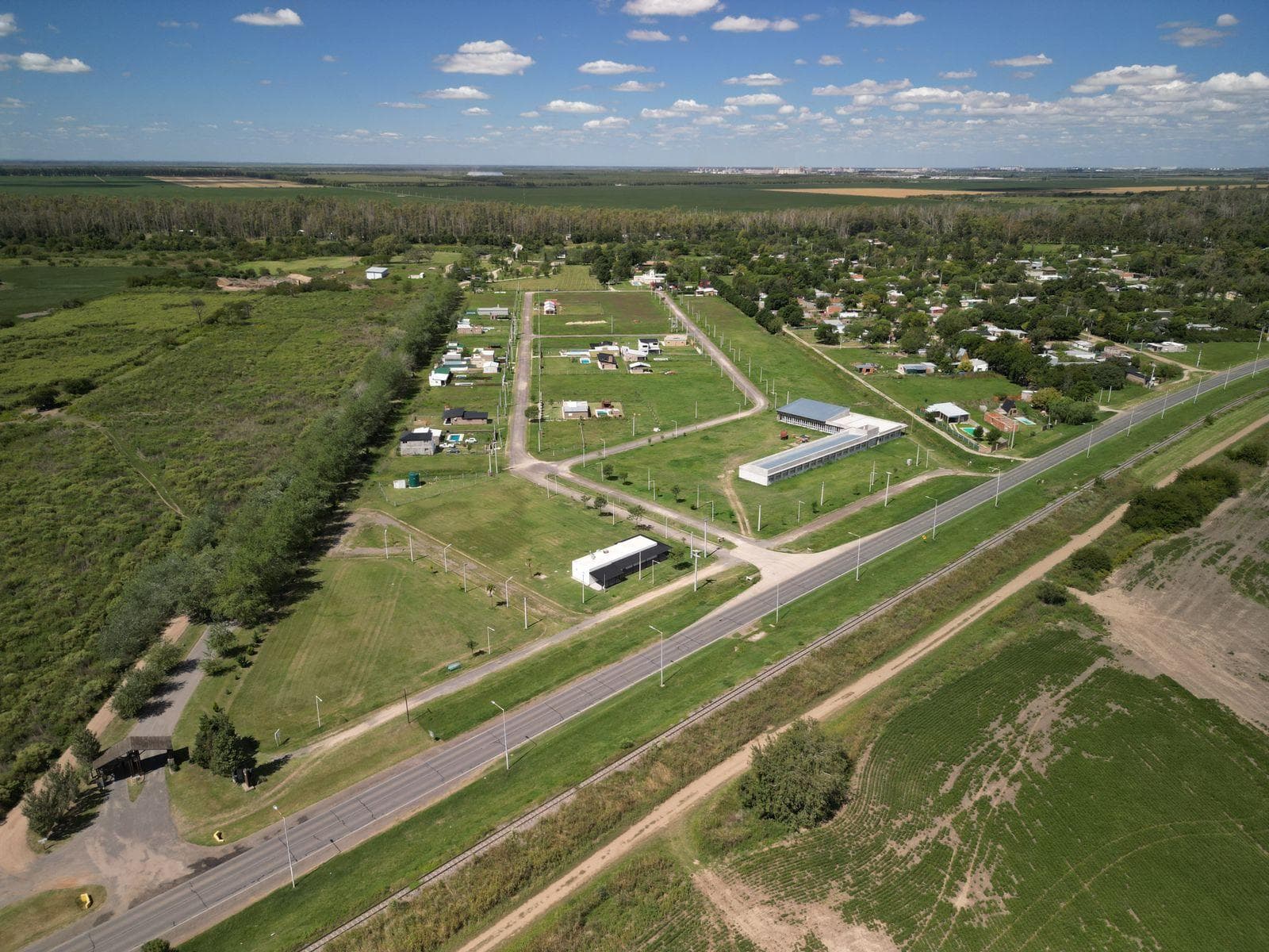 Terreno 100% Financiado en Oliveros - Oportunidad - 1