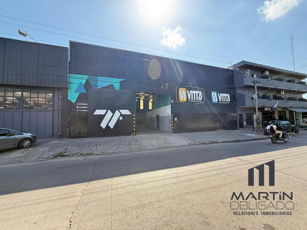 Depósito con oficinas en excelente zona de San Miguel - 1