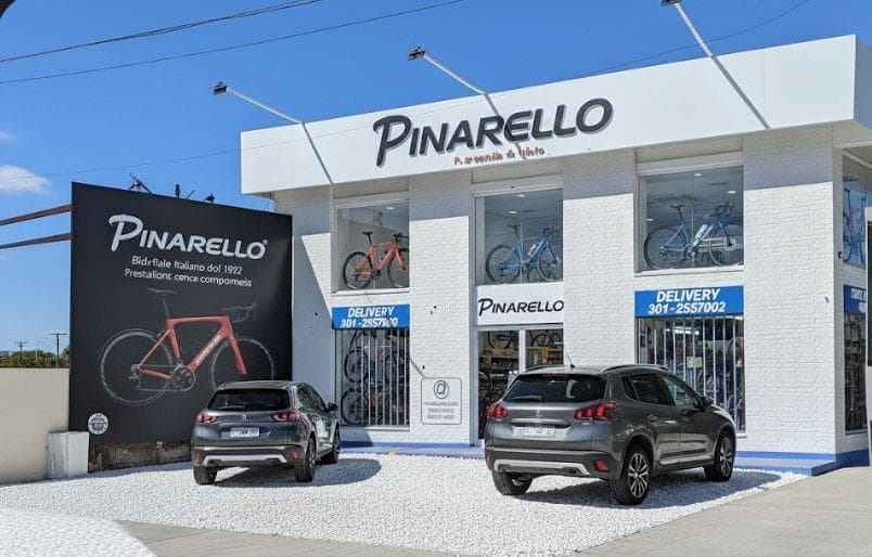 345m2 sobre Av Recta Martinolli a mts Cerro y Sanat Allende - 1