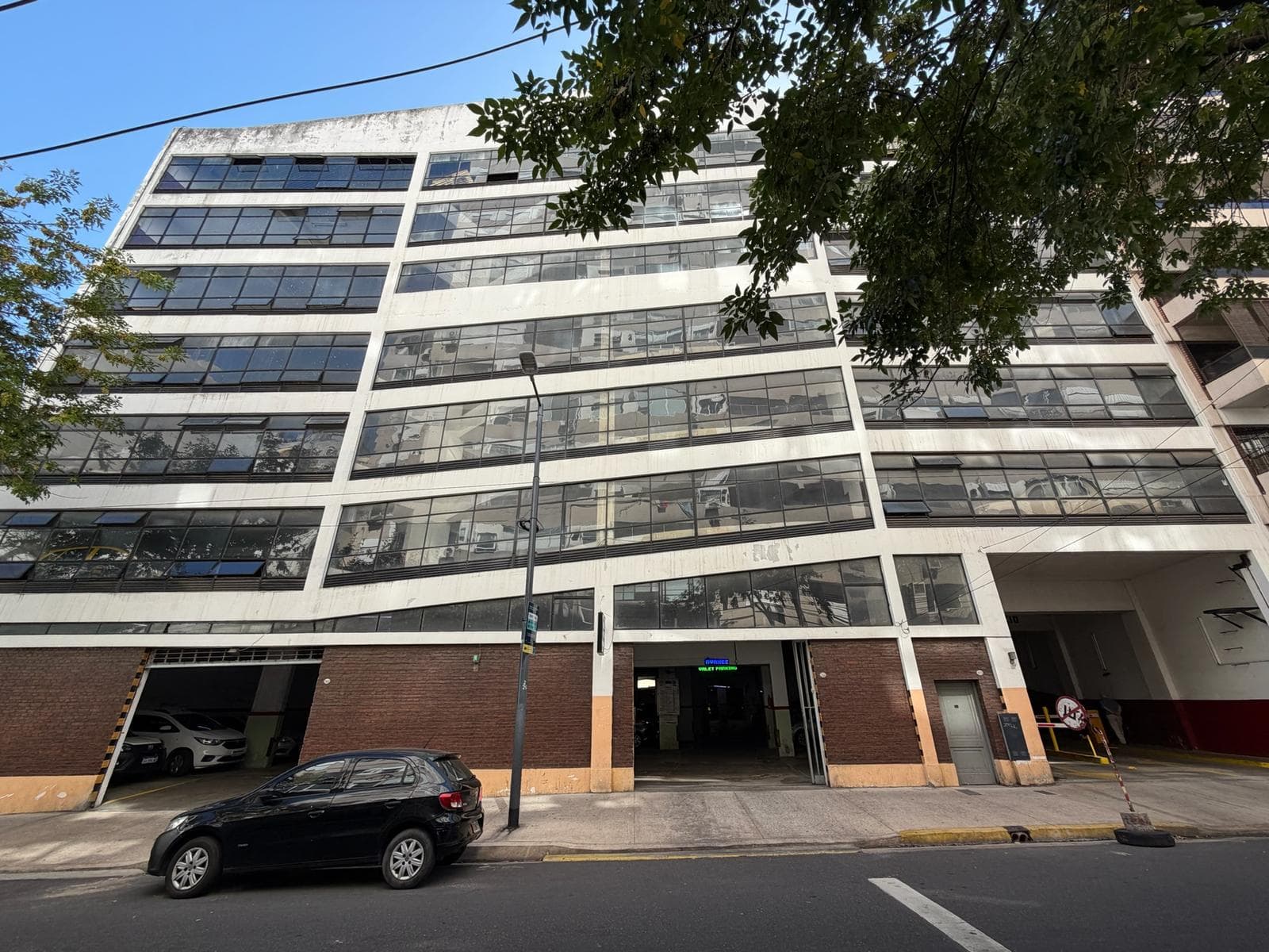 Cochera en venta Recoleta - 1