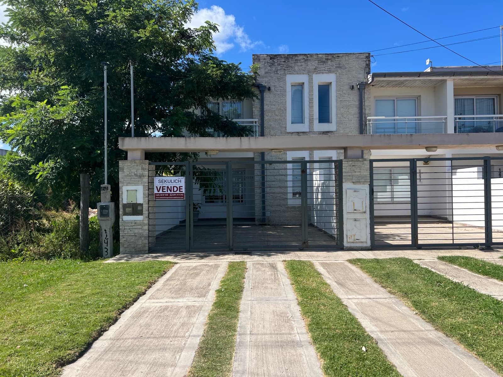 Venta PH 3 ambientes con parque - barrio Parquemar de Miramar - 1