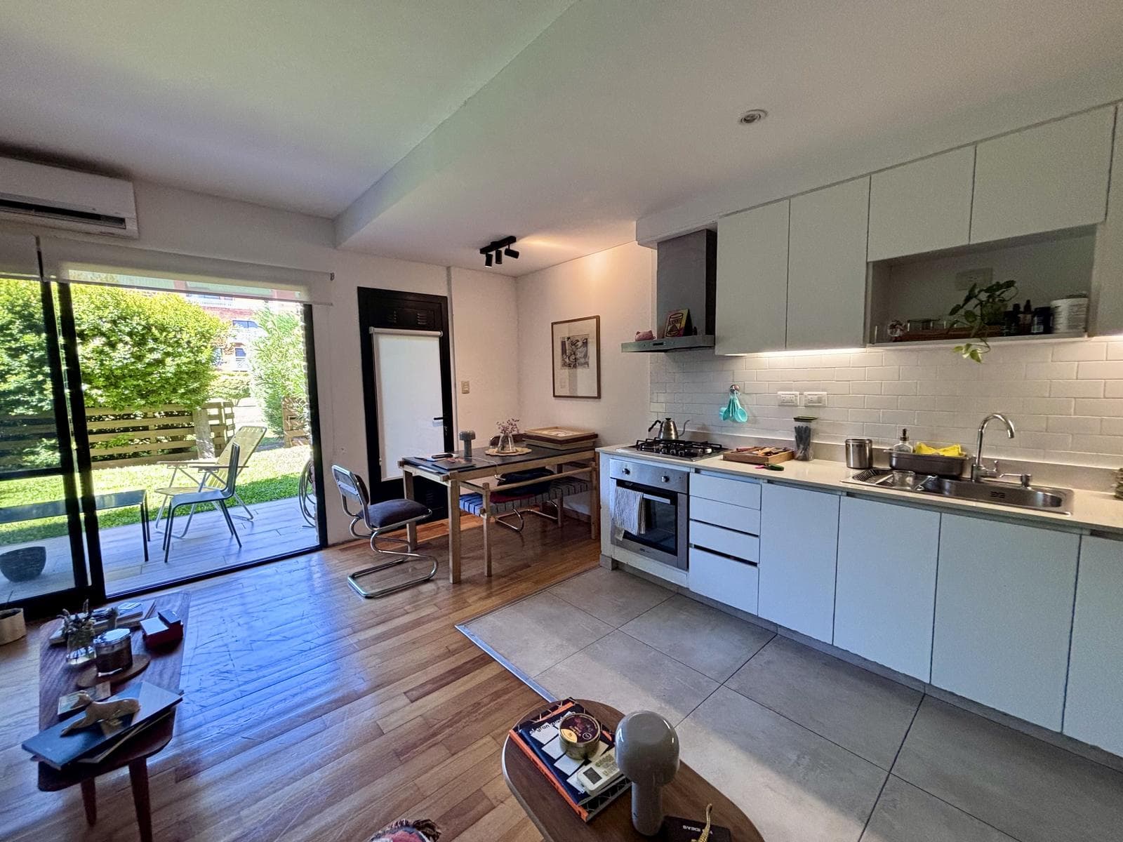 Departamento PB con Jardin en Alquiler en El Solar de San Isidro - 1