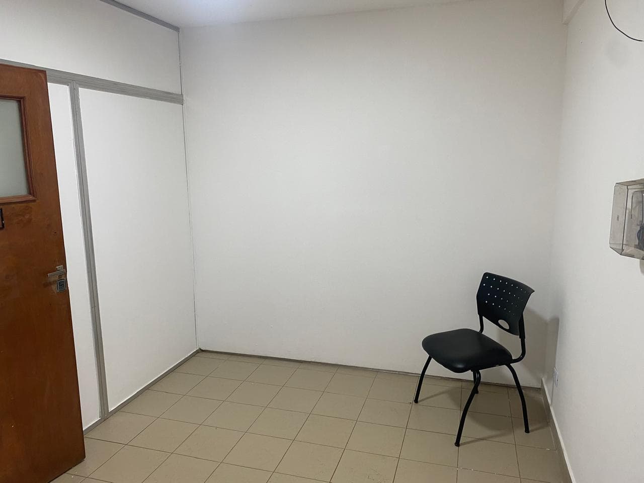 Alquilo oficina / Consultorio - 1