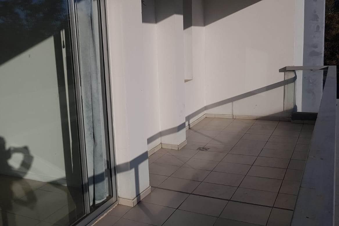 Hermoso dpto de 3dor con terraza y cochera - 1