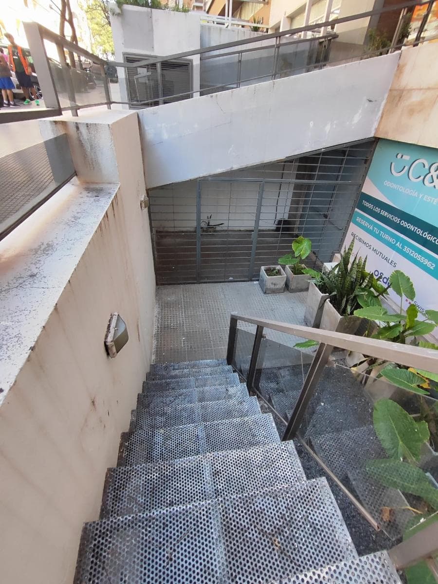 Oficina en Nueva Cordoba - 1