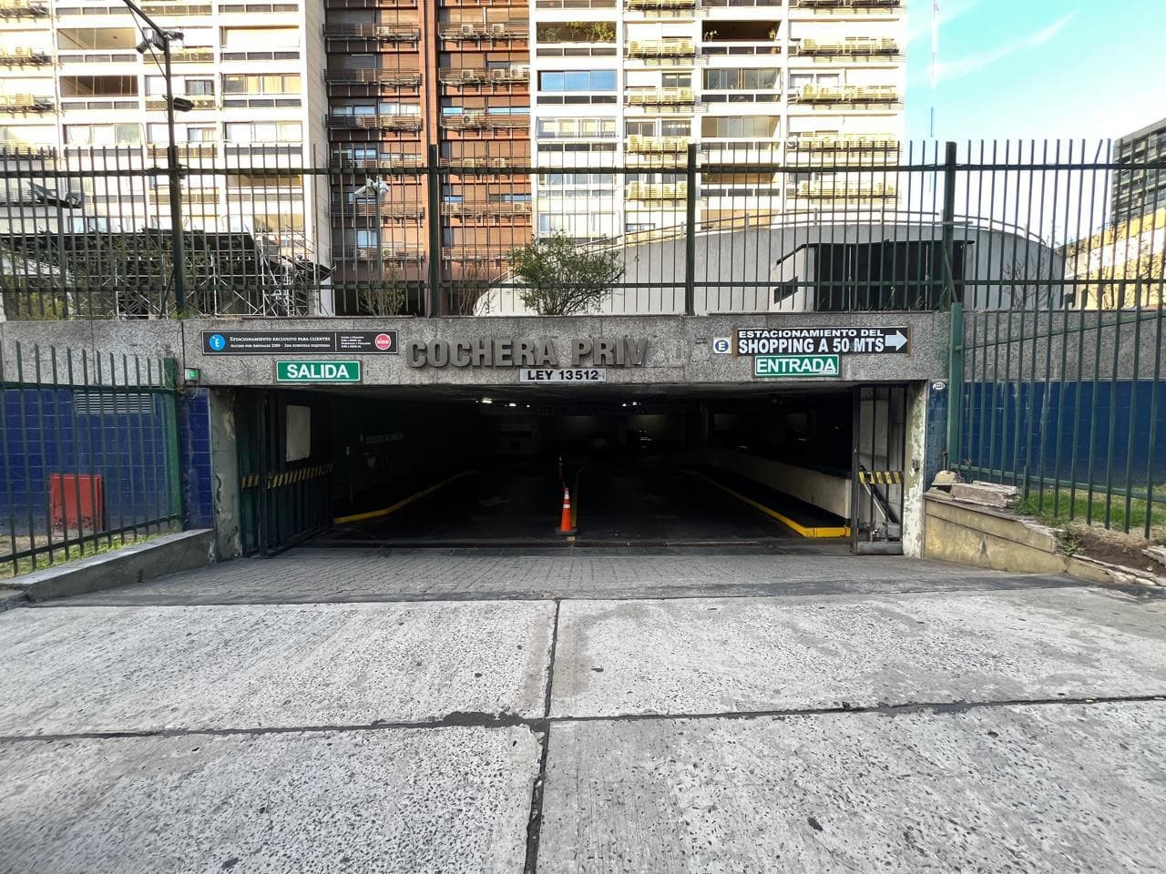 Cochera fija cubierta en Palermo | A metros Alto Palermo | Ideal inversión - 1