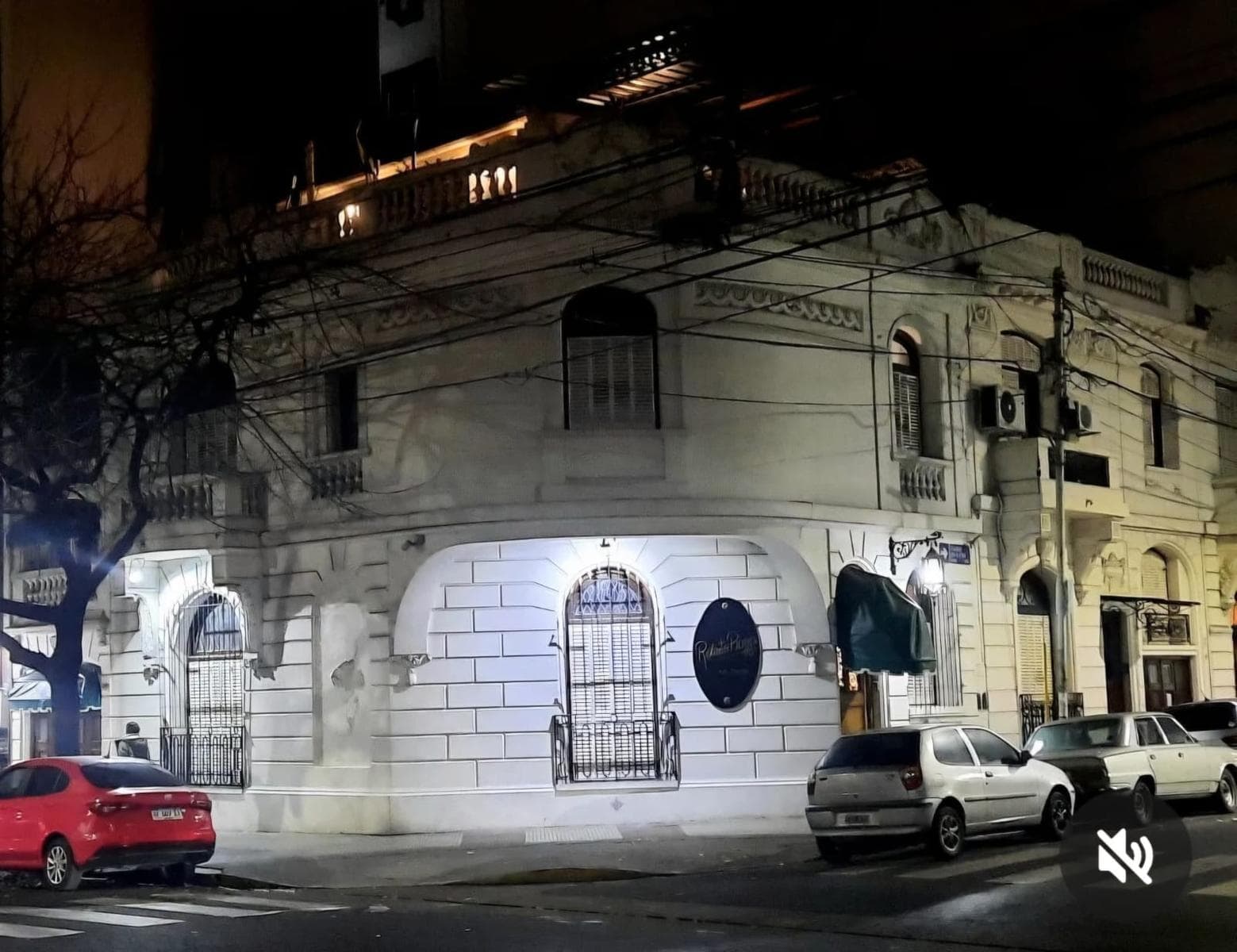 Venta Petit Hotel de Estilo Francés en el Centro de Belgrano. - 1