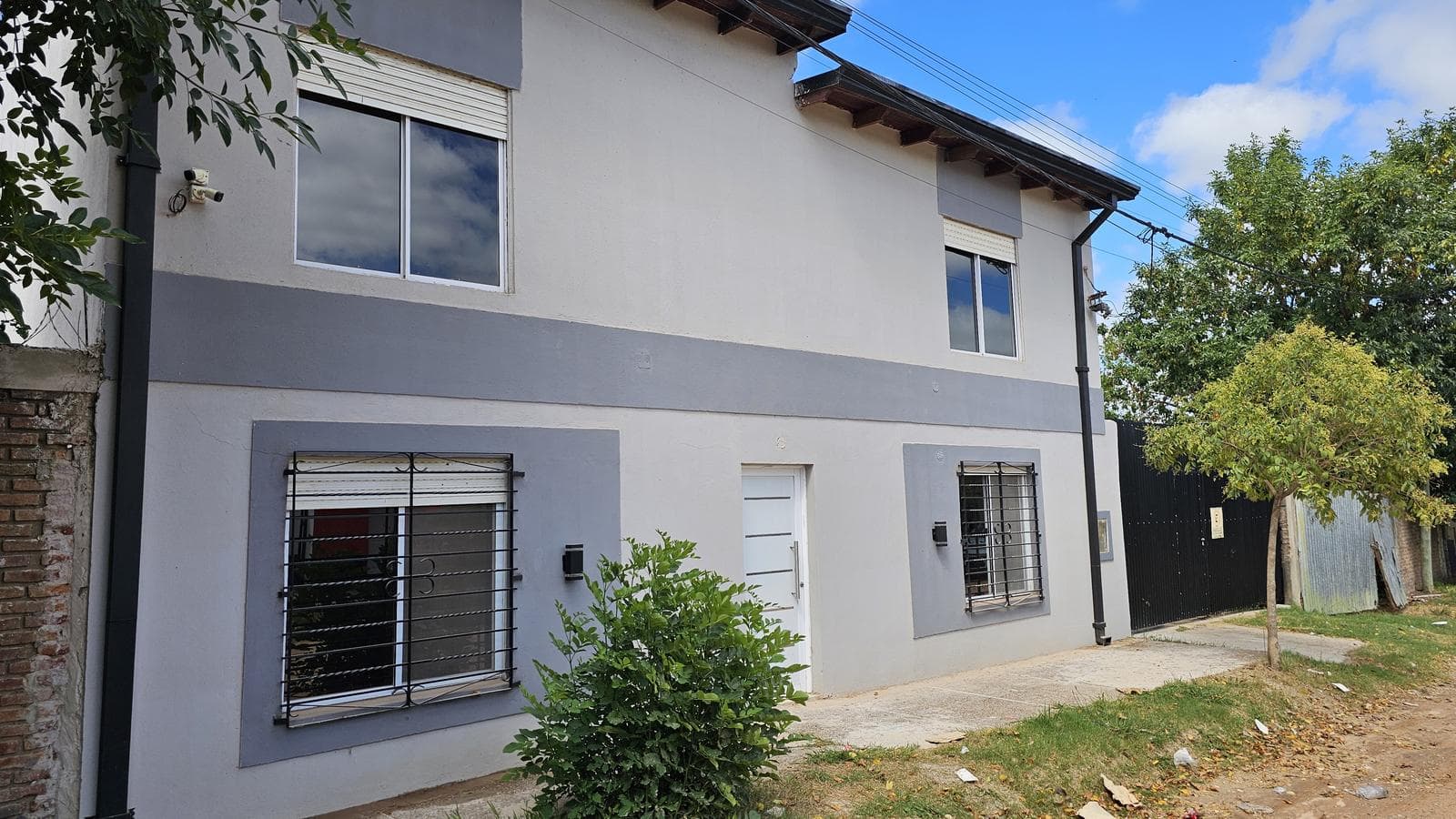 Depósito Con Propiedad U Oficinas - 1