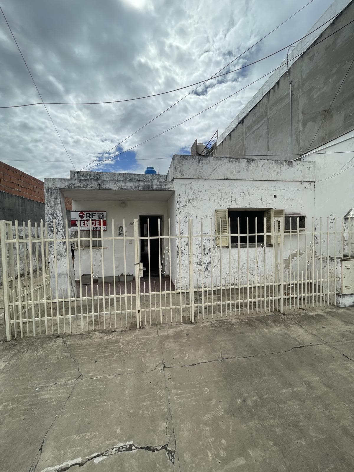 Casa de dos dormitorios en venta - 1