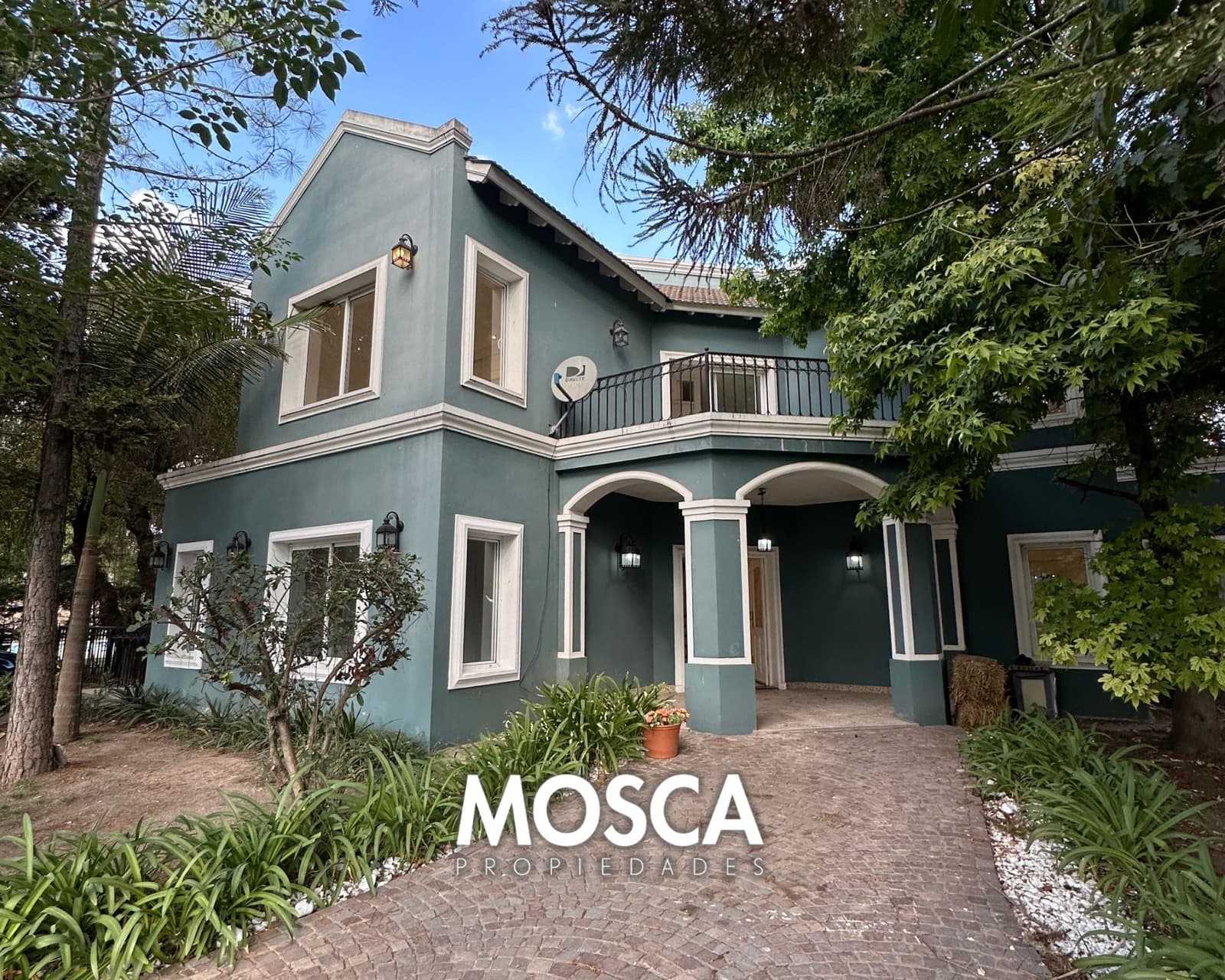 Casa en barrio Astorgas, La Reja - 1