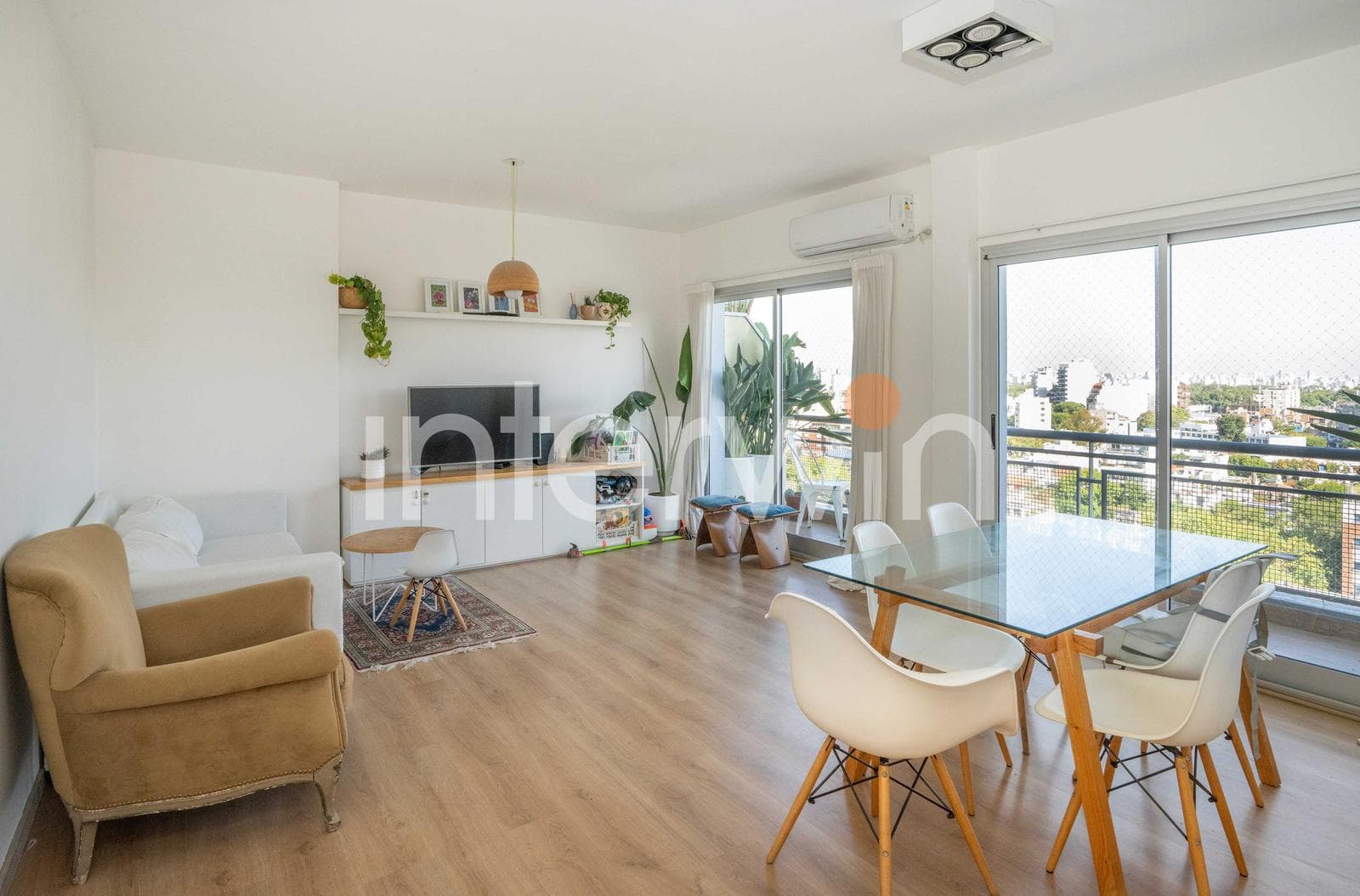 Departamento en Venta - 3 amb - Balcón - Cochera - Luminoso - Escritorio - Pileta - Colegiales - 1
