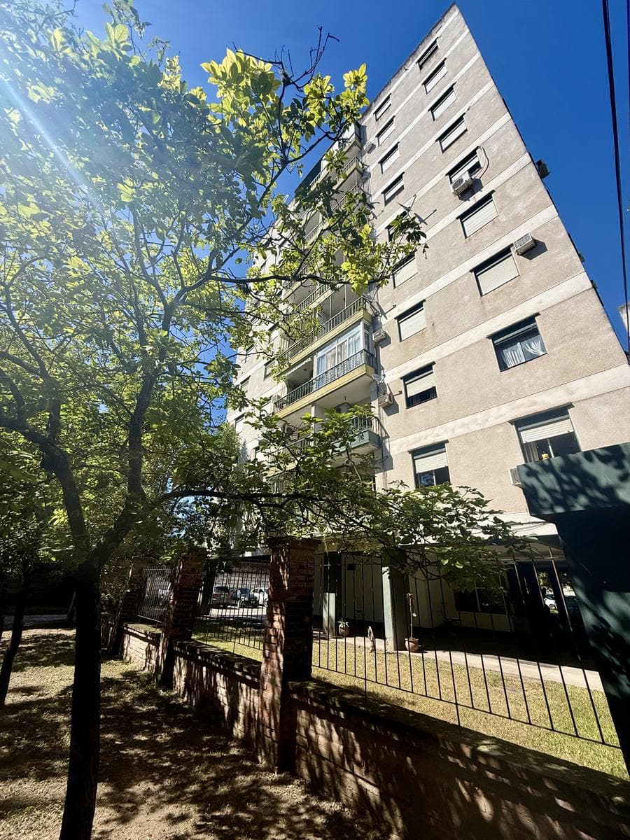 Departamemto 3 Dorm. + Cochera en Don Bosco y Bulnes - 1