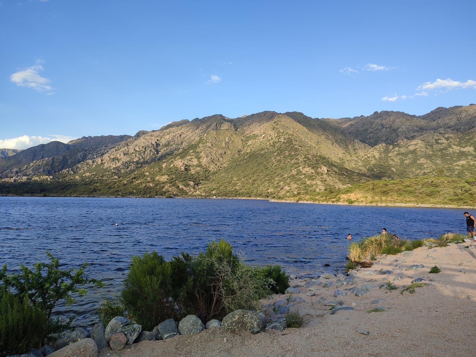 Venta de Terreno en el Dique Piscu Yaco ¡RETASADO! 2 Hectáreas Esquina con Vista 360º al Dique Piscu Yaco - 1